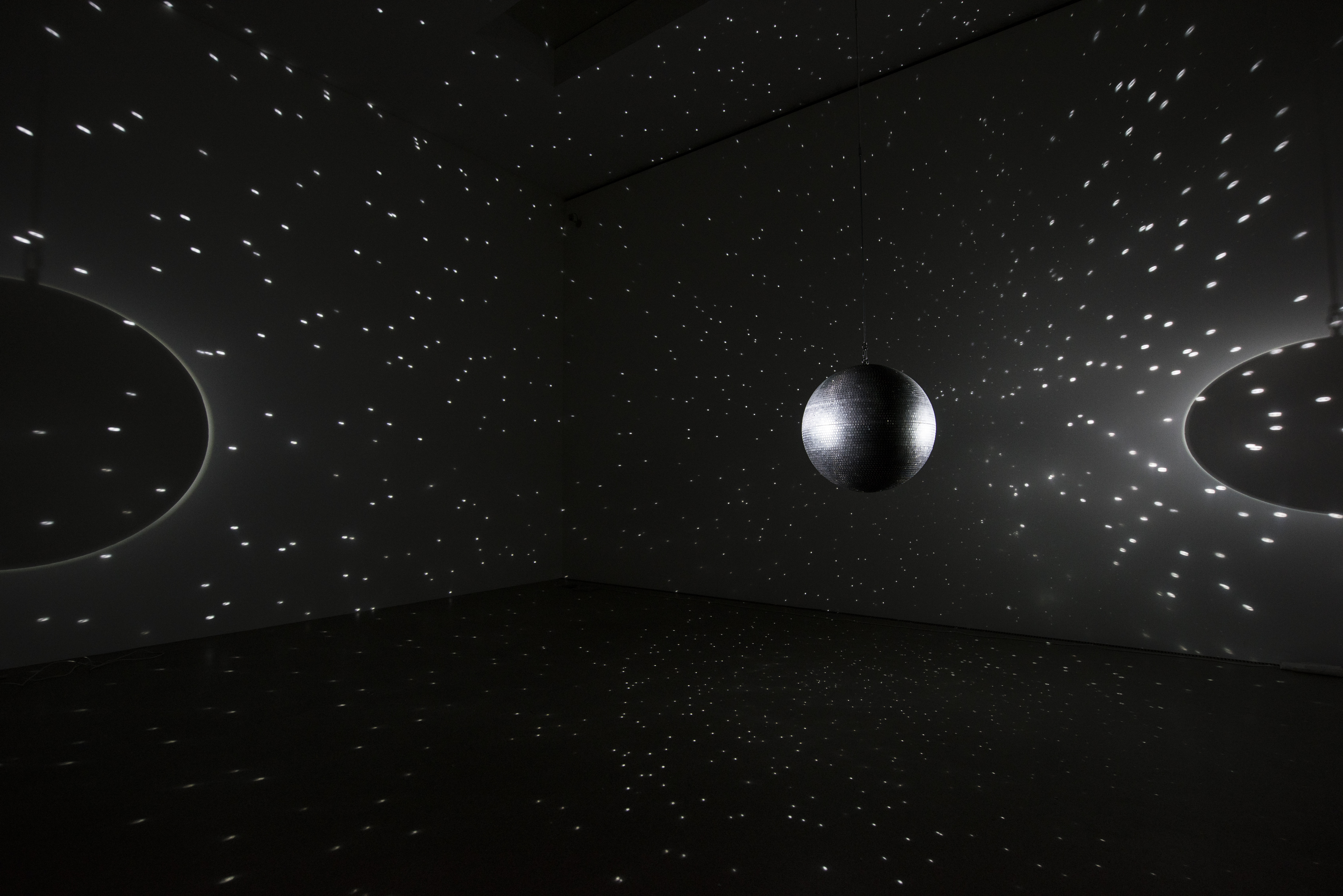 Katie Paterson Totality, 2016. Photo © Julie Lovens, 2016 Courtesy of Kunsthaus Pasquart, Biel.